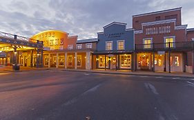 Disney Hotel Cheyenne  3*